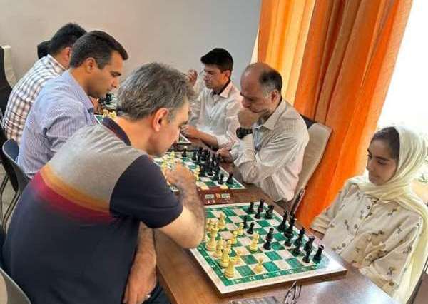 به مناسبت گرامیداشت فتح خرمشهر برگزار شد:  مسابقه شطرنج کارکنان در شرکت گاز استان گلستان